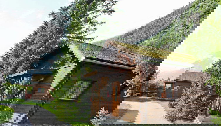 Foto 1 - Modern Chalet in Saas-balen With Garden