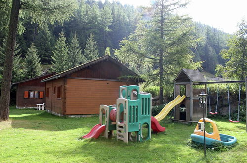 Photo 11 - Modern Chalet in Saas-balen With Garden