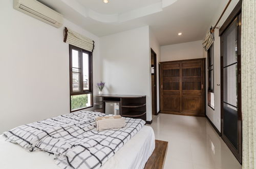 Foto 18 - 4 Bedroom Private Bali Style Villa HH1