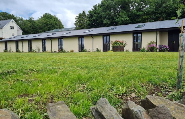 The Old Stables - Photo 1