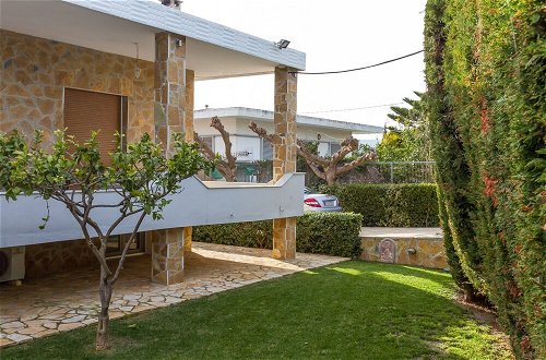 Foto 1 - Spacious home with garden in Marathonas