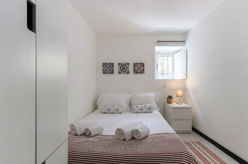 Photo 2 - Tailor Made Flat in Central Bairro Alto