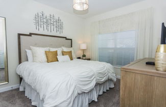 Photo 2 - Amazing Townhome with private pool SL3054