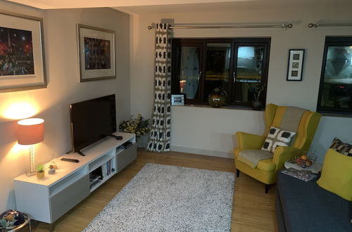 Photo 10 - King Canute Apartment - Crown Lettings