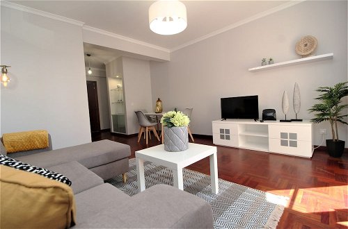 Photo 12 - Grey Apartment in City Center with Sea View