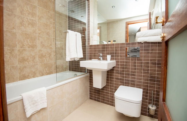 Livin’ Serviced Apartments - Foto 41