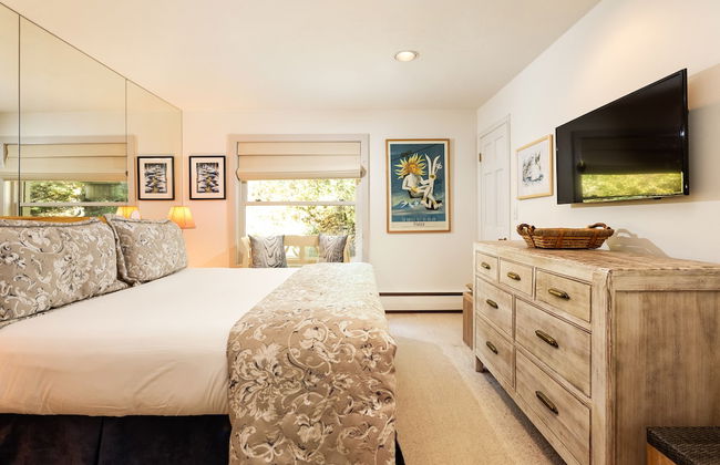 Durant Condominiums by Frias - Photo 17