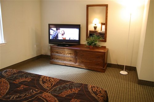 Photo 4 - Affordable Suites of America
