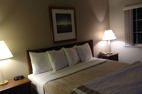 Photo 19 - Affordable Suites of America