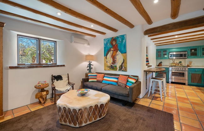 Dancing Hare - Colorful and Inviting Tesuque Home Right Next to Bishop`s Lodge - Photo 1