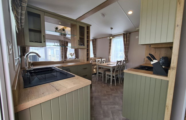 Stunning Platinum Caravan in Rhyl 2 Mins to Beach - Foto 6