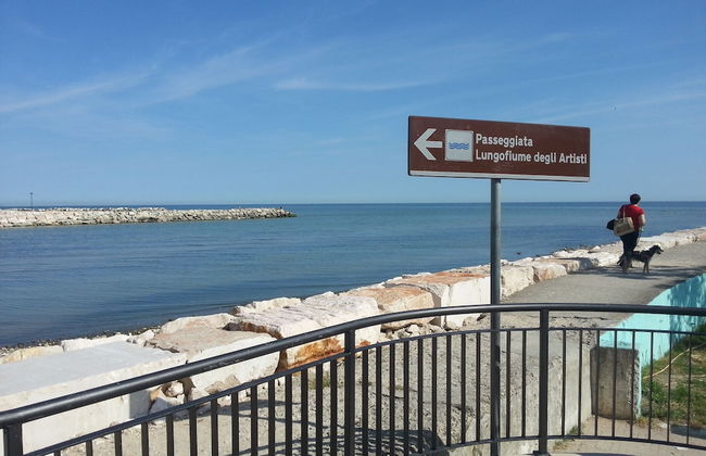 Appartamento sulla spiaggia con balcone - Foto 25