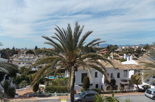 Photo 13 - Apartment With Sea View In Puerto Banus