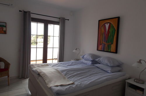 Photo 5 - Apartment With Sea View In Puerto Banus