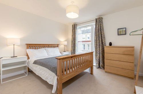 Photo 4 - DreamhouseApartments Edinburgh Haymarket