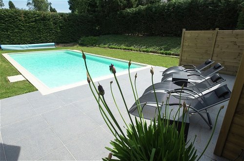 Photo 23 - Modern Mansion in Hastiere par Dela With Pool