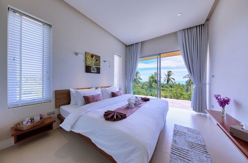 Photo 2 - 3 BR Luxury seaview Bang Po-Zoe