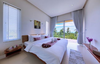 Photo 2 - 3 BR Luxury seaview Bang Po-Zoe