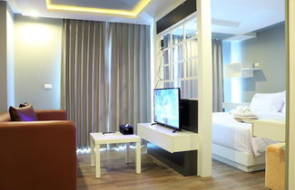 Foto 3 - Wisdom Hotel & Residence