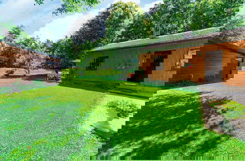 Foto 29 - Attractive Chalet in Vielsalm With Large Garden