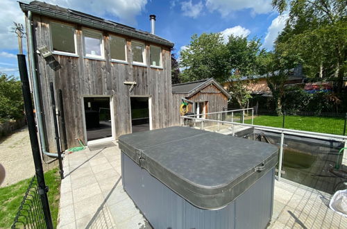 Photo 22 - Spacious Chalet in Jalhay with Hot Tub