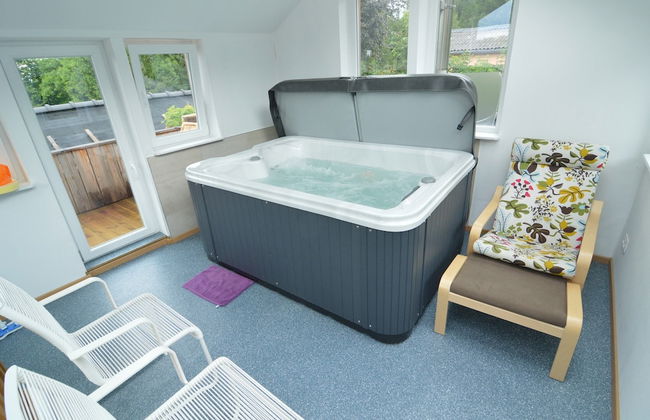 Spacious Chalet in Jalhay with Hot Tub - Foto 17