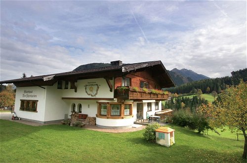 Foto 16 - Cozy Holiday Apartment With Sauna in Schladming