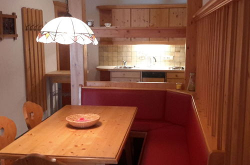 Foto 13 - Cozy Holiday Apartment With Sauna in Schladming