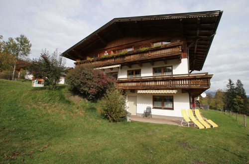 Foto 1 - Cozy Holiday Apartment With Sauna in Schladming