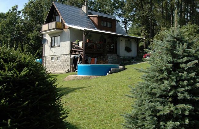 House With the Pool and Fenced Garden, Great View at Trosky Castle - Foto 13