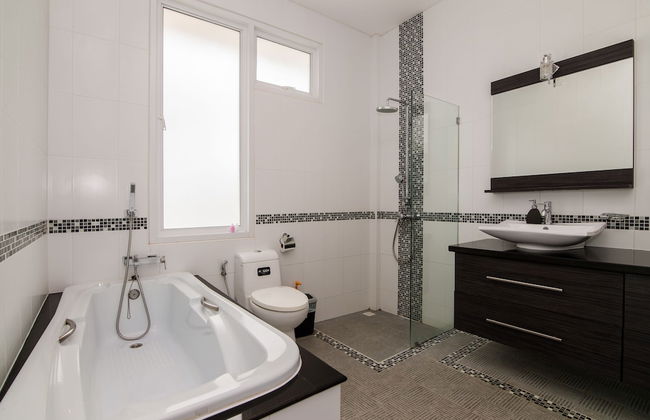 Hua Hin Pool Villa with 4 Bedrooms L50 - Foto 38