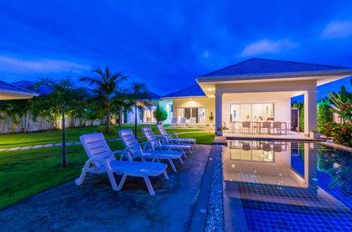 Photo 49 - Hua Hin Pool Villa with 4 Bedrooms L50