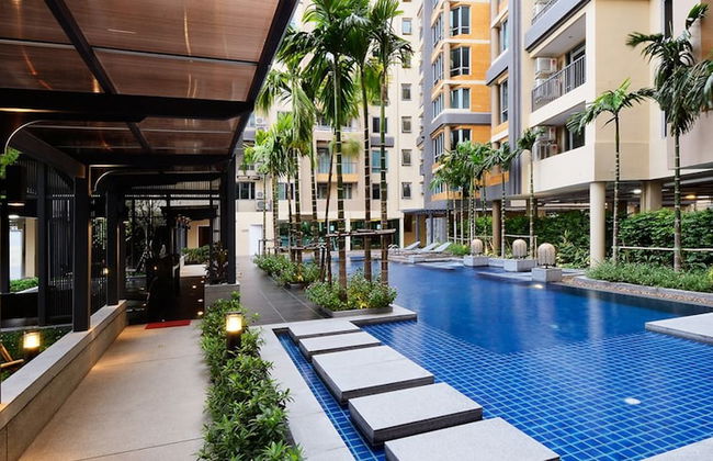Locals Sathorn Siamese Nang Linchee - Foto 41