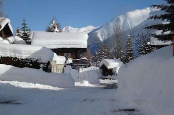 Photo 10 - Superb Apartment With Views of the Alps