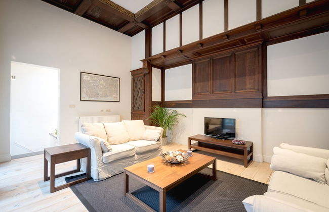 Saint Pauls Suite 1 - Photo 1