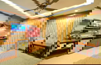 Foto 37 - Green Harbor Hotel & Service Apartment