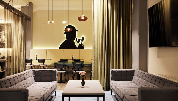 Lobby-Lounge
