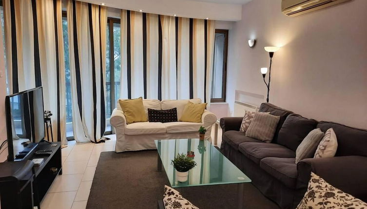 Photo 1 - Lovely 3 Bedroom Apartment in Nicosia Center