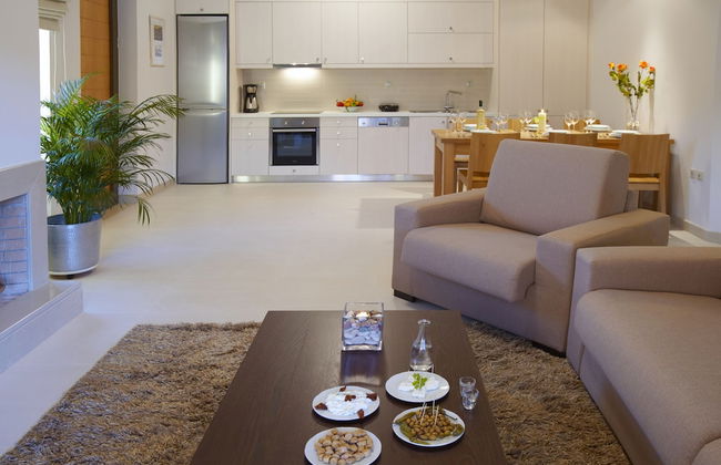 Ikia Luxury Homes Eco - Photo 9