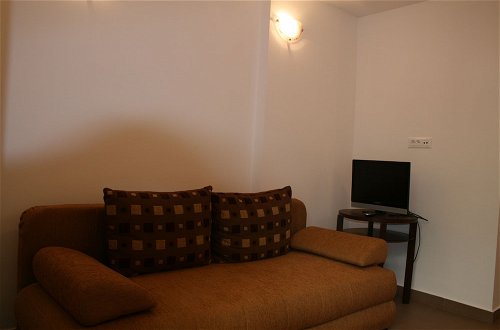 Foto 10 - Apartments Mrduljas