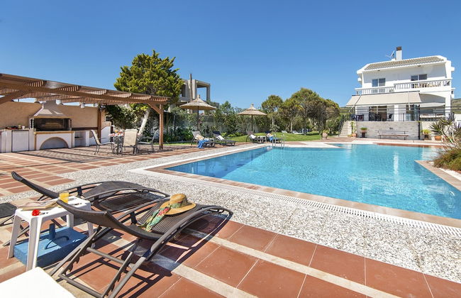 Alkyoni Villa - Photo 13