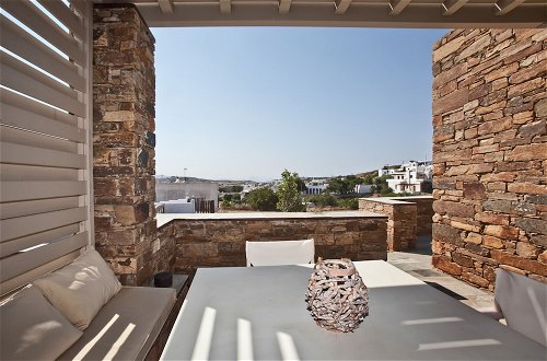 Foto 15 - White Tinos Luxury Suites