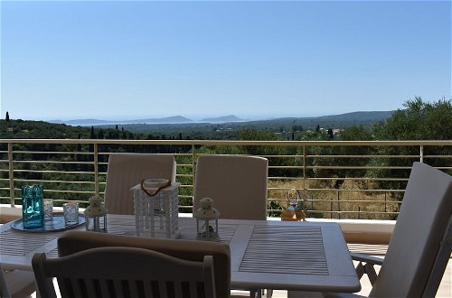 Foto 18 - Luxury Modern Seaview Villa-15min from Voidokoilia