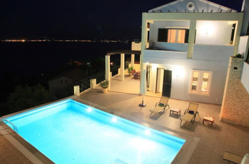 Foto 60 - Villa Georgios Large Private Pool Sea Views A C Wifi - 1035