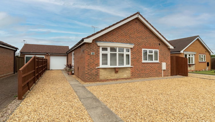 Photo 1 - Cedar Drive, Holbeach - 1 to 4 - Self Catering