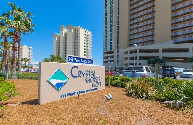 Crystal Shores West Condos by Hosteeva - Foto 37