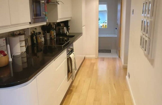 Kennington Oval 2-bed Apartment in London - Foto 19