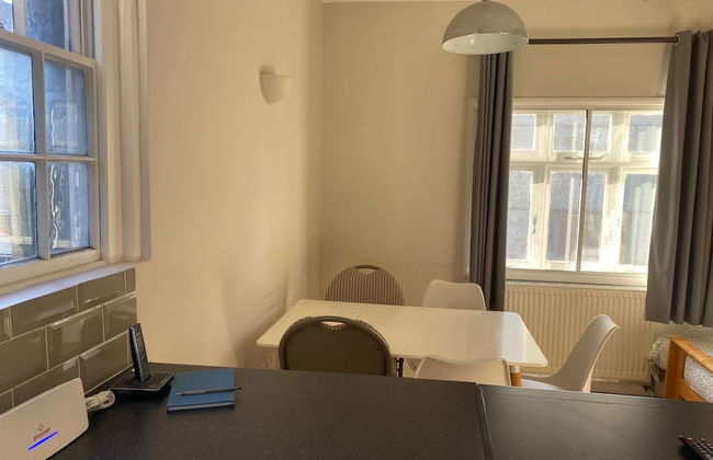 Victorian Building - Sleeps 5 - Pet Friendly - Foto 28