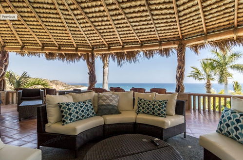 Photo 10 - Casa Tranquila Only Steps to The Ocean 5-bedrooms Sleeps 9