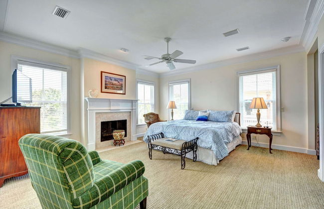 2225 Bruce Drive by Hodnett Cooper - Photo 10